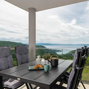  Apartment Belvedere Labin